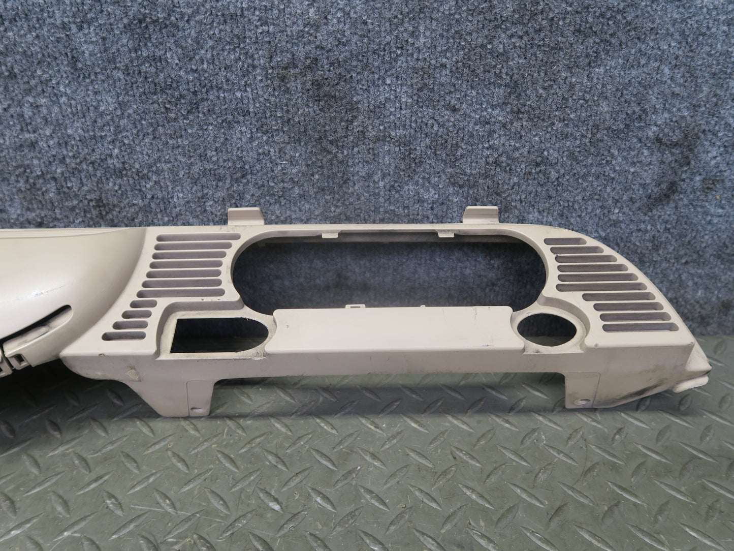 01-06 BMW E46 330ci Convertible Rear Seat Rollover Bar Trim Cover 8204279 OEM