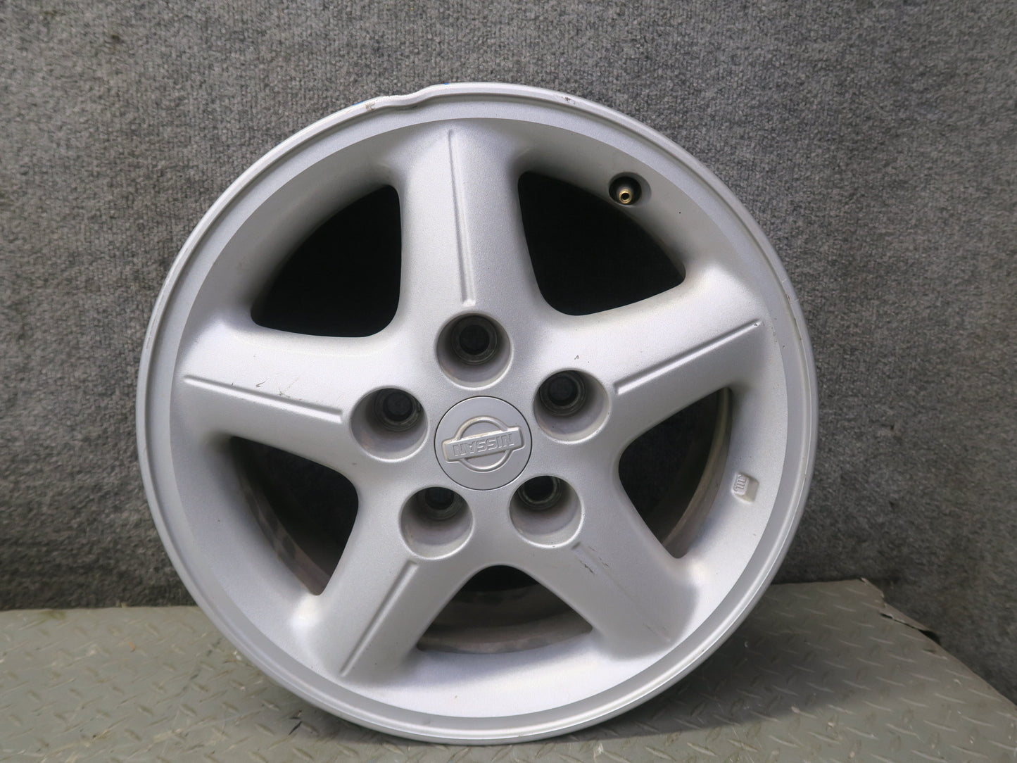 96-98 Nissan Stagea WGC34 Set of 4 Factory R15 15" Wheel Rim 15x6.5JJ ET40 OEM