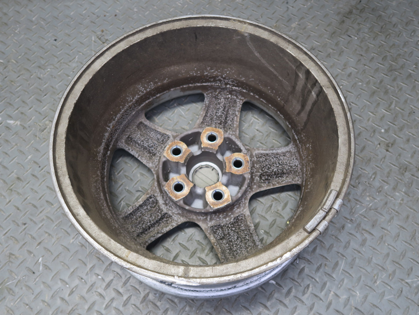96-98 Nissan Stagea WGC34 Set of 4 Factory R15 15" Wheel Rim 15x6.5JJ ET40 OEM