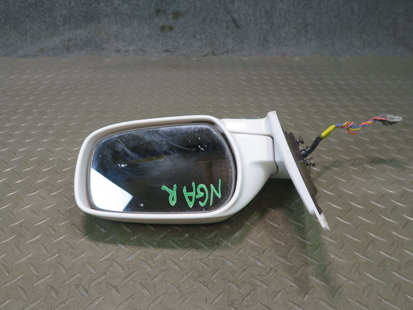 95-97 Nissan Gloria HY33 Front Right Door Side View Power Mirror White OEM