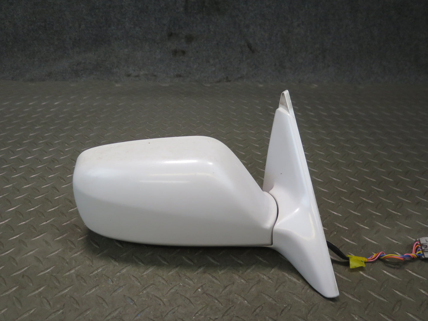 95-97 Nissan Gloria HY33 Front Right Door Side View Power Mirror White OEM