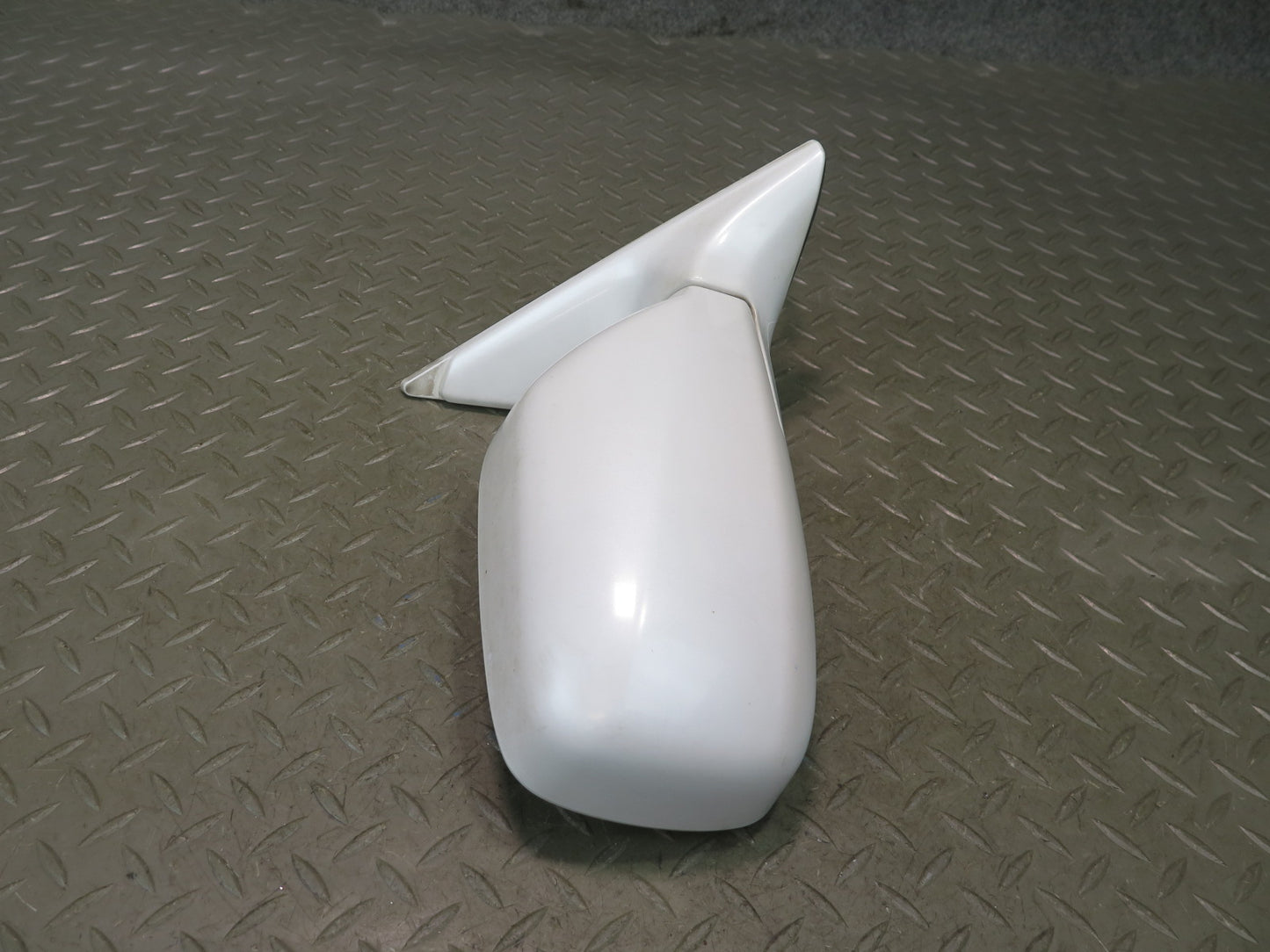 95-97 Nissan Gloria HY33 Front Right Door Side View Power Mirror White OEM
