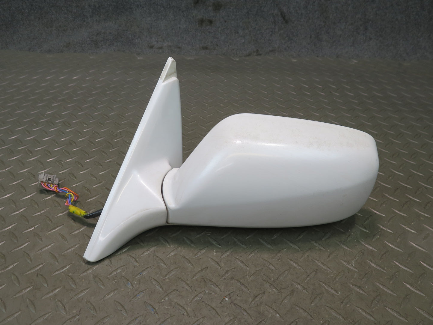 95-97 Nissan Gloria HY33 Front Left Door Side View Power Mirror White OEM