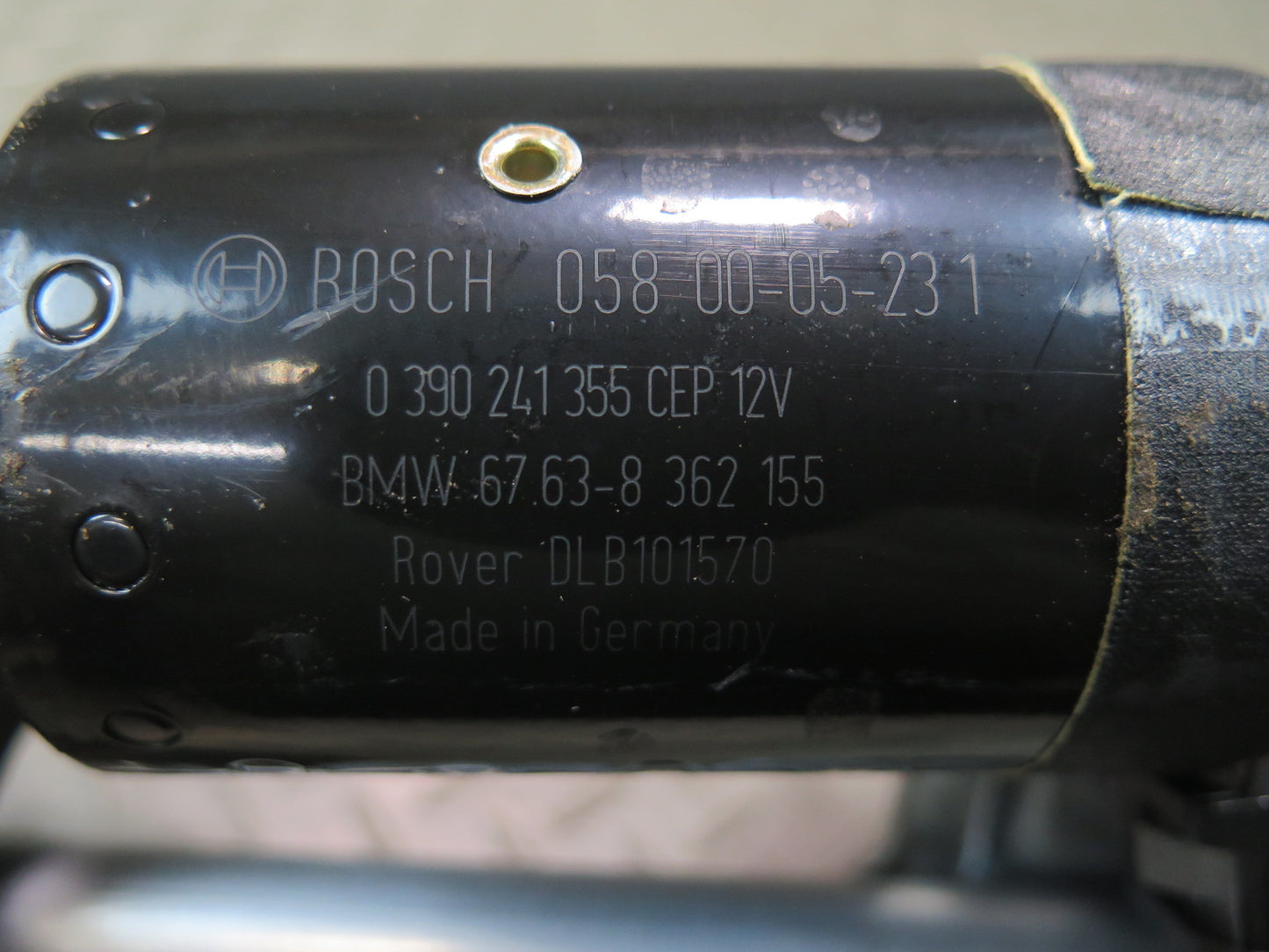 01-06 BMW E46 330ci Windshield Wiper Transmission Linkage w Motor OEM