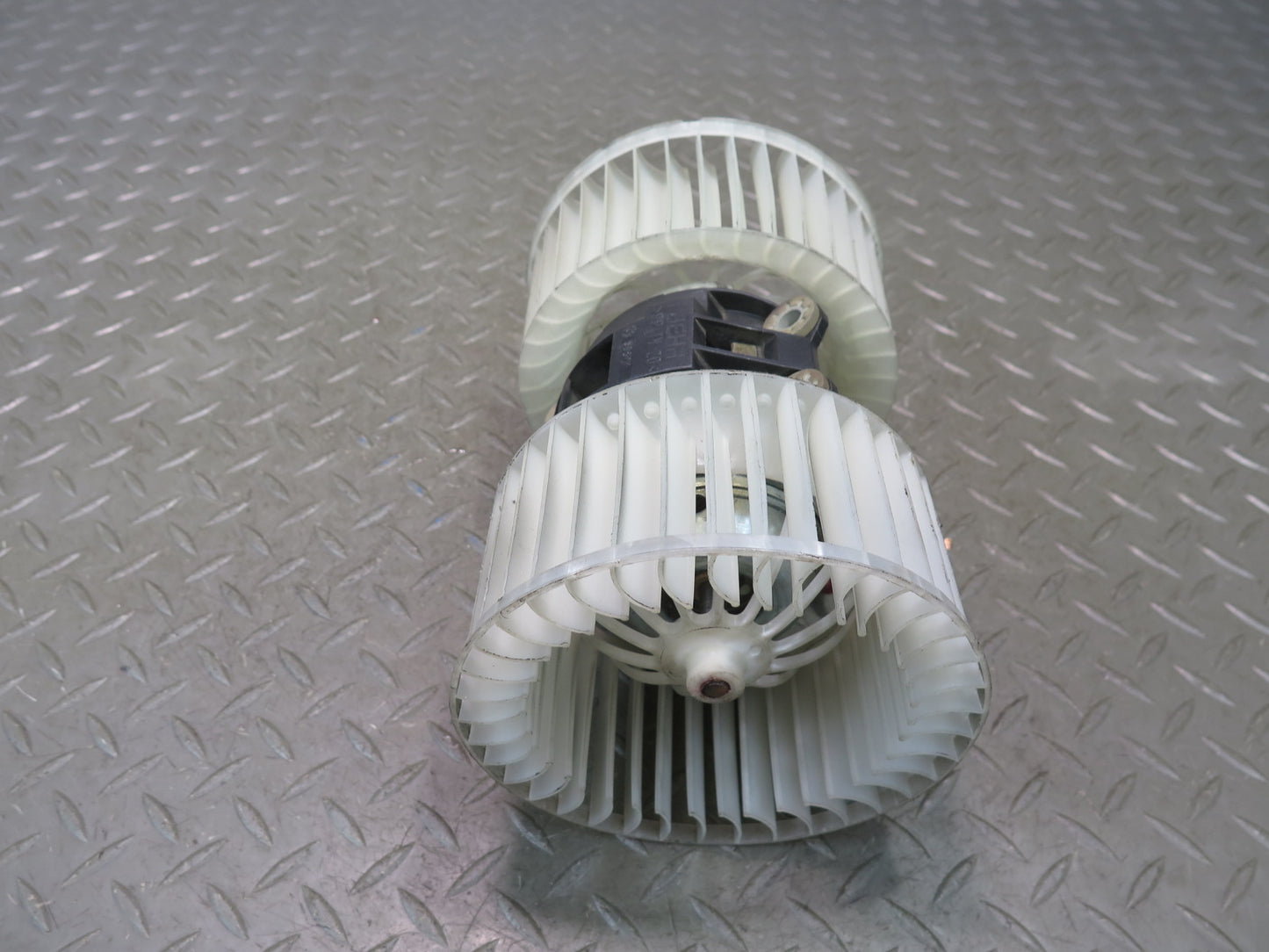 01-06 BMW E46 330ci A/C Heater Blower Motor Fan OEM