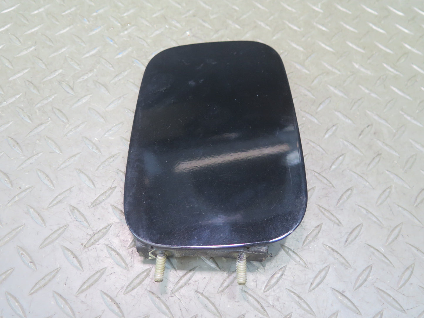 01-06 BMW E46 330ci Convertible Fuel Tank Filler Door Lid Cover Black OEM