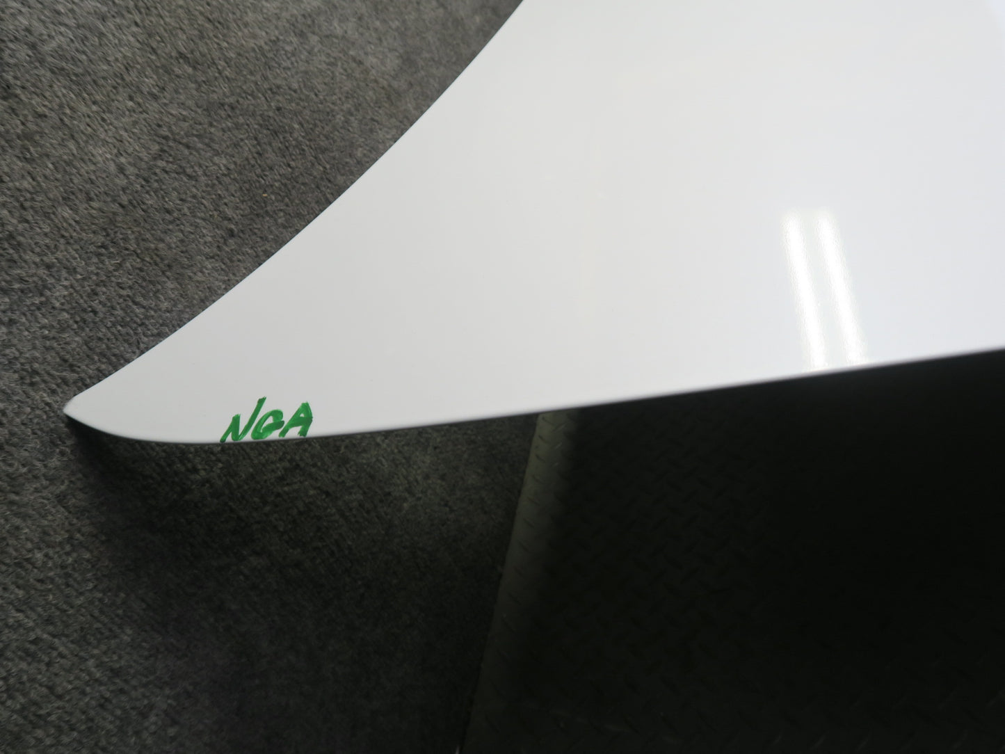 95-97 Nissan Gloria HY33 Rear Trunk Deck Lid Shell Panel Cover White Assmbly OEM