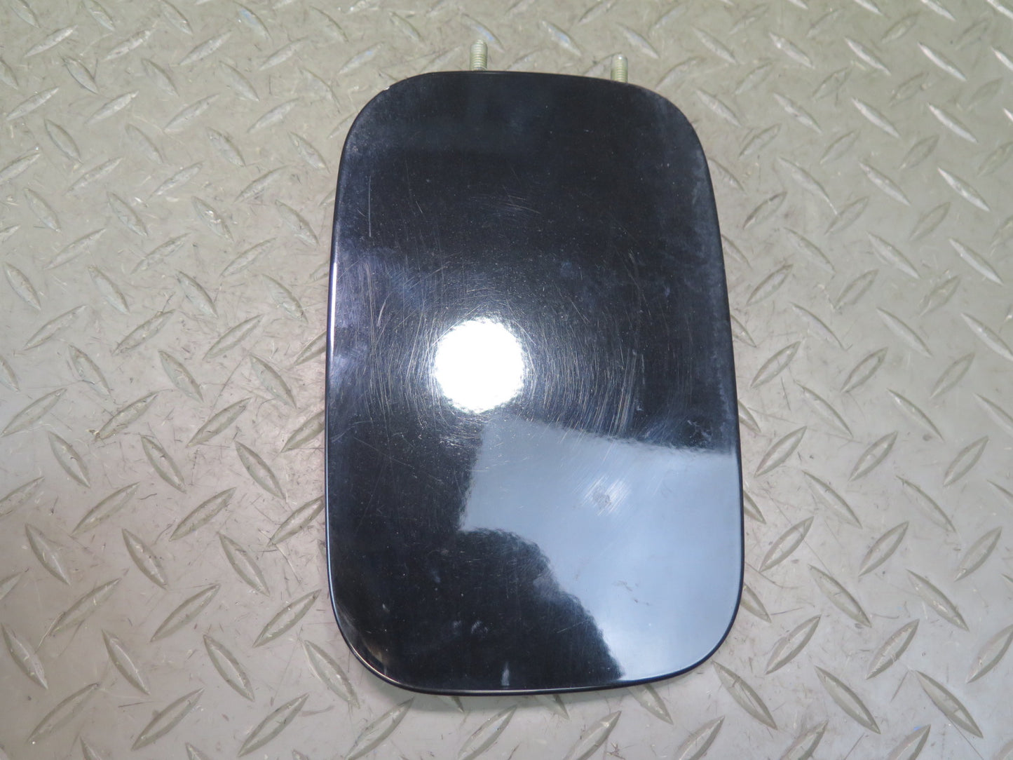 01-06 BMW E46 330ci Convertible Fuel Tank Filler Door Lid Cover Black OEM