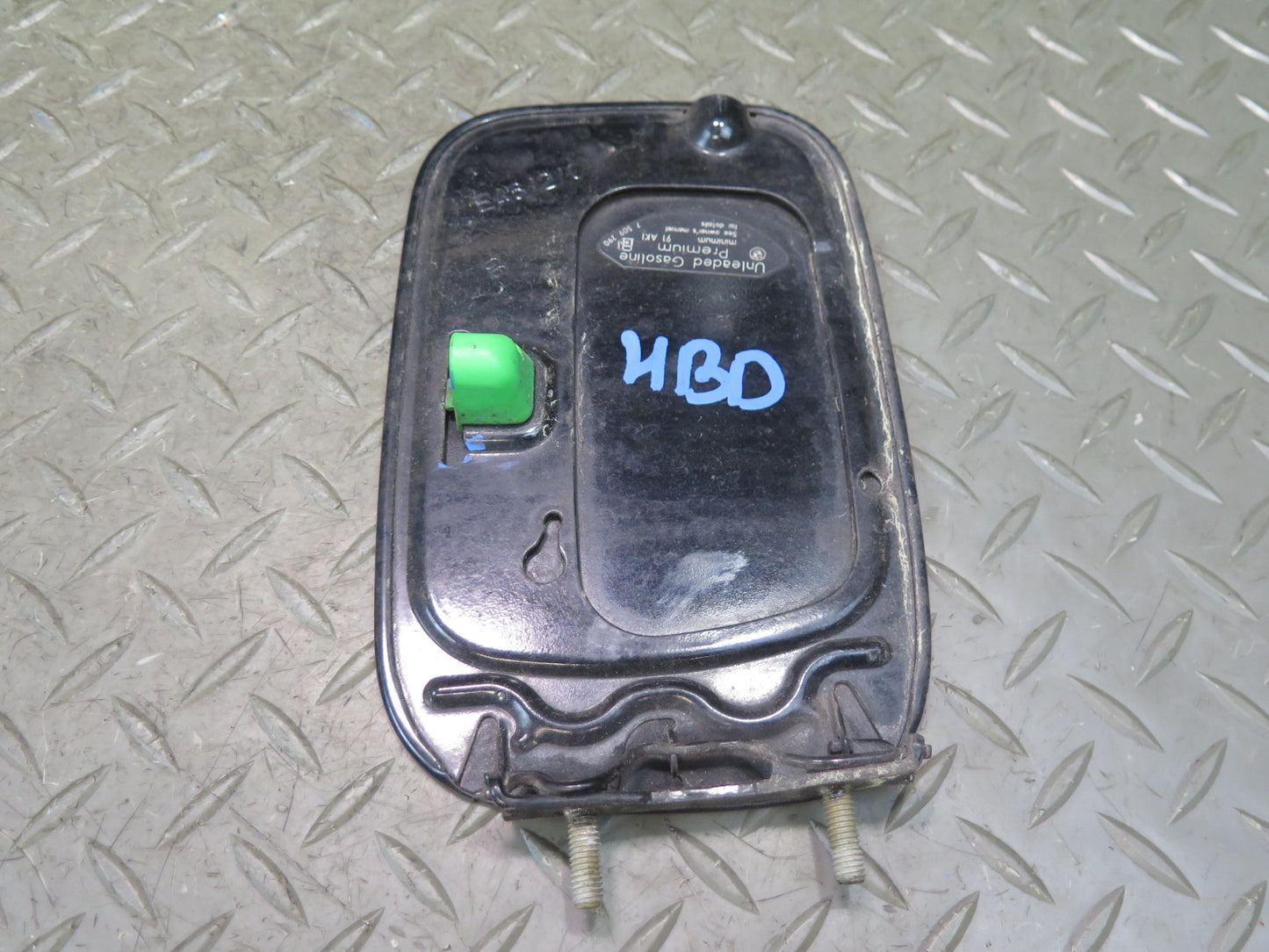 01-06 BMW E46 330ci Convertible Fuel Tank Filler Door Lid Cover Black OEM