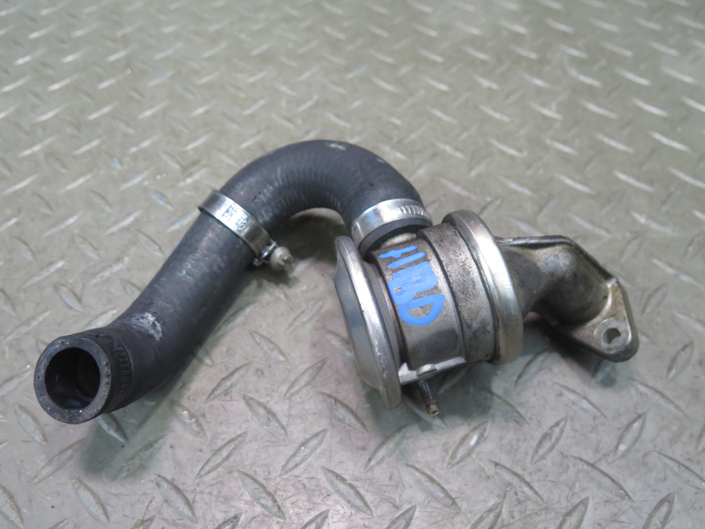 01-06 BMW E46 330Ci EGR Exhaust Check Valve OEM