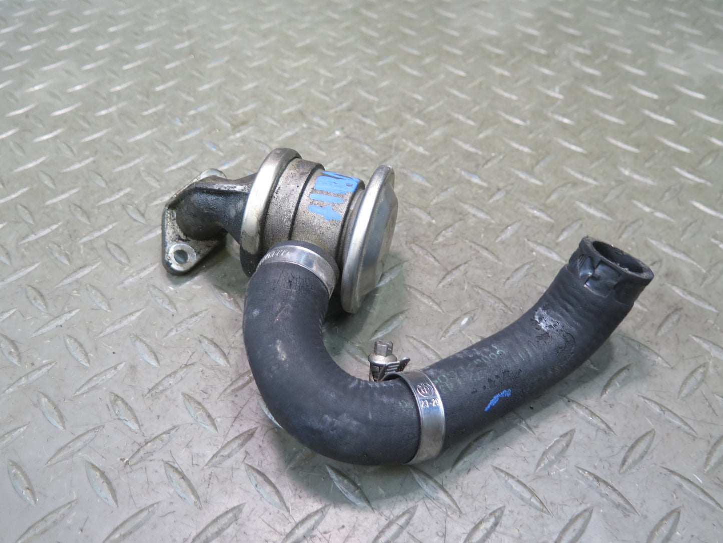 01-06 BMW E46 330Ci EGR Exhaust Check Valve OEM