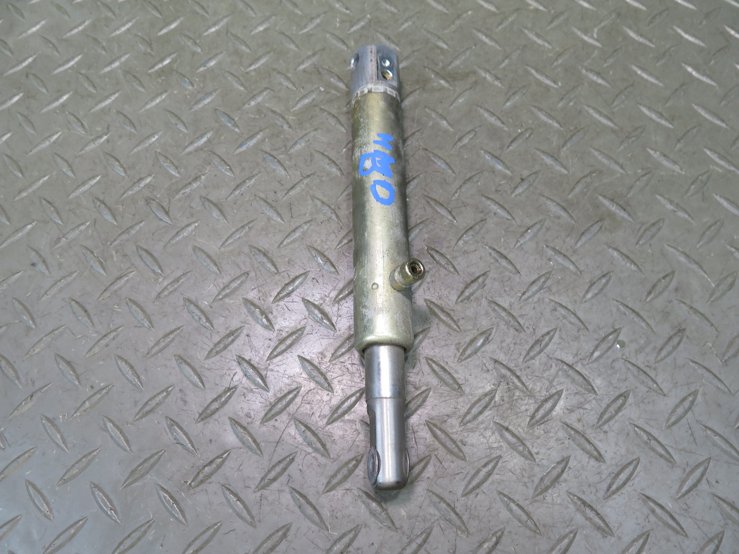 01-06 BMW E46 330Ci Convertible Set of 2 TOP Roof Hydraulic Cylinder OEM