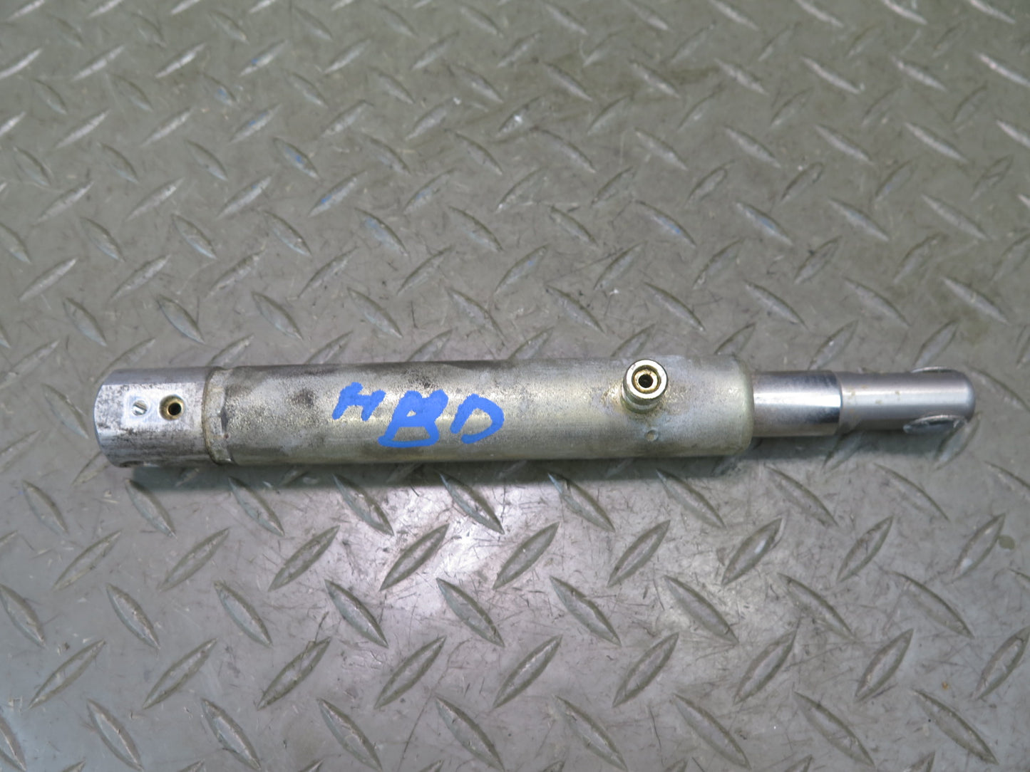 01-06 BMW E46 330Ci Convertible Set of 2 TOP Roof Hydraulic Cylinder OEM