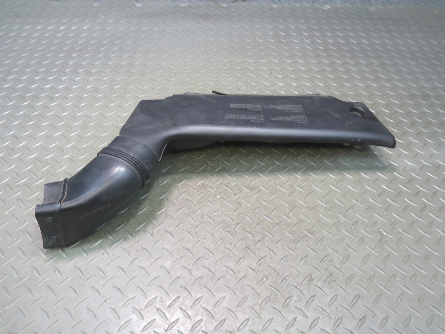 01-06 BMW E46 330Ci M54 M56 Air Intake Inlet Manifold Duct 7501988 OEM