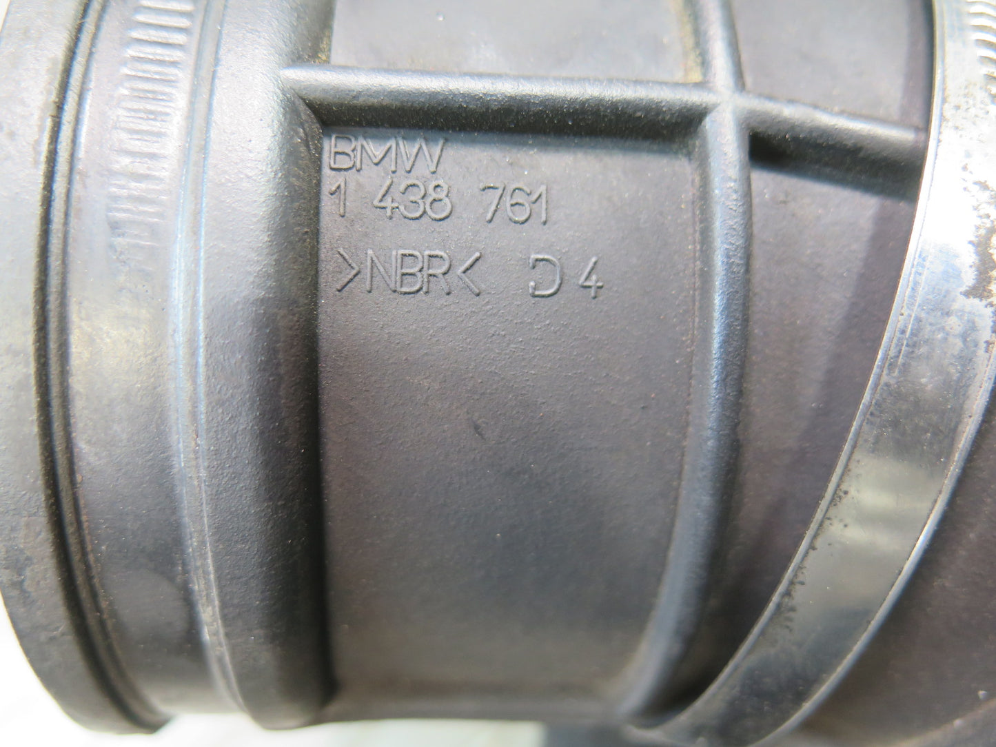 01-03 BMW E46 330Ci M54 3.0L Air Intake Duct Hose Boot Tube 1438761 OEM