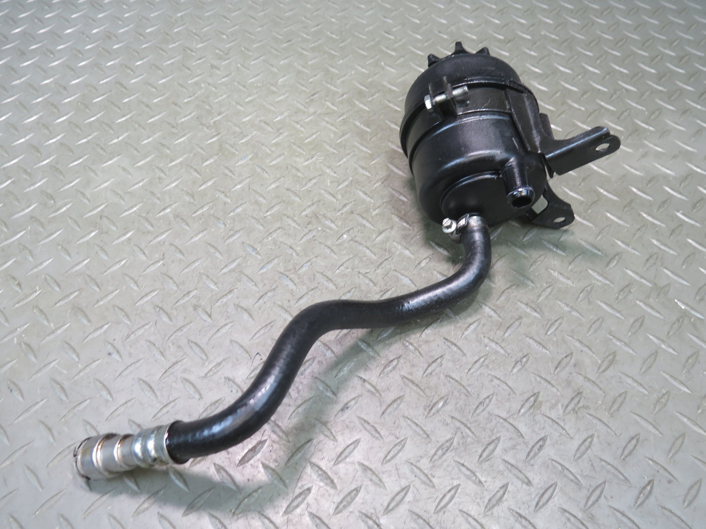 01-06 BMW E46 330Ci Power Steering Fluid Reservoir Tank w Hose OEM