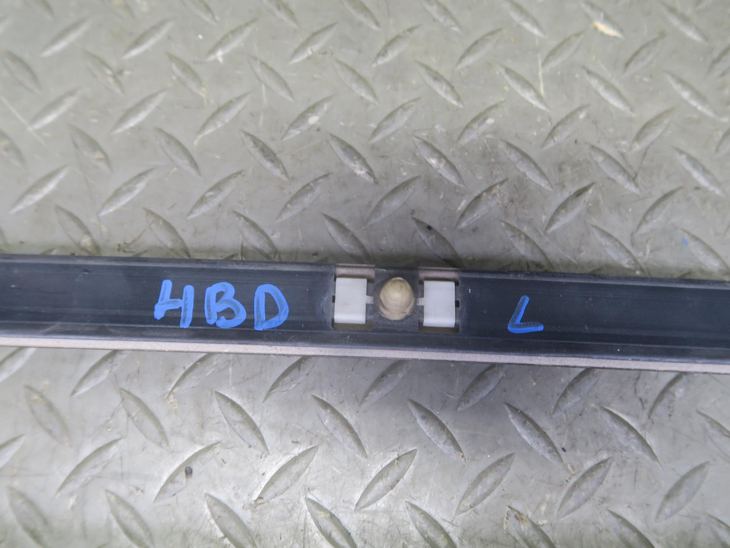 01-06 BMW E46 330Ci 2-DOOR Fender Door Rear Quarter Trim Molding Set OEM