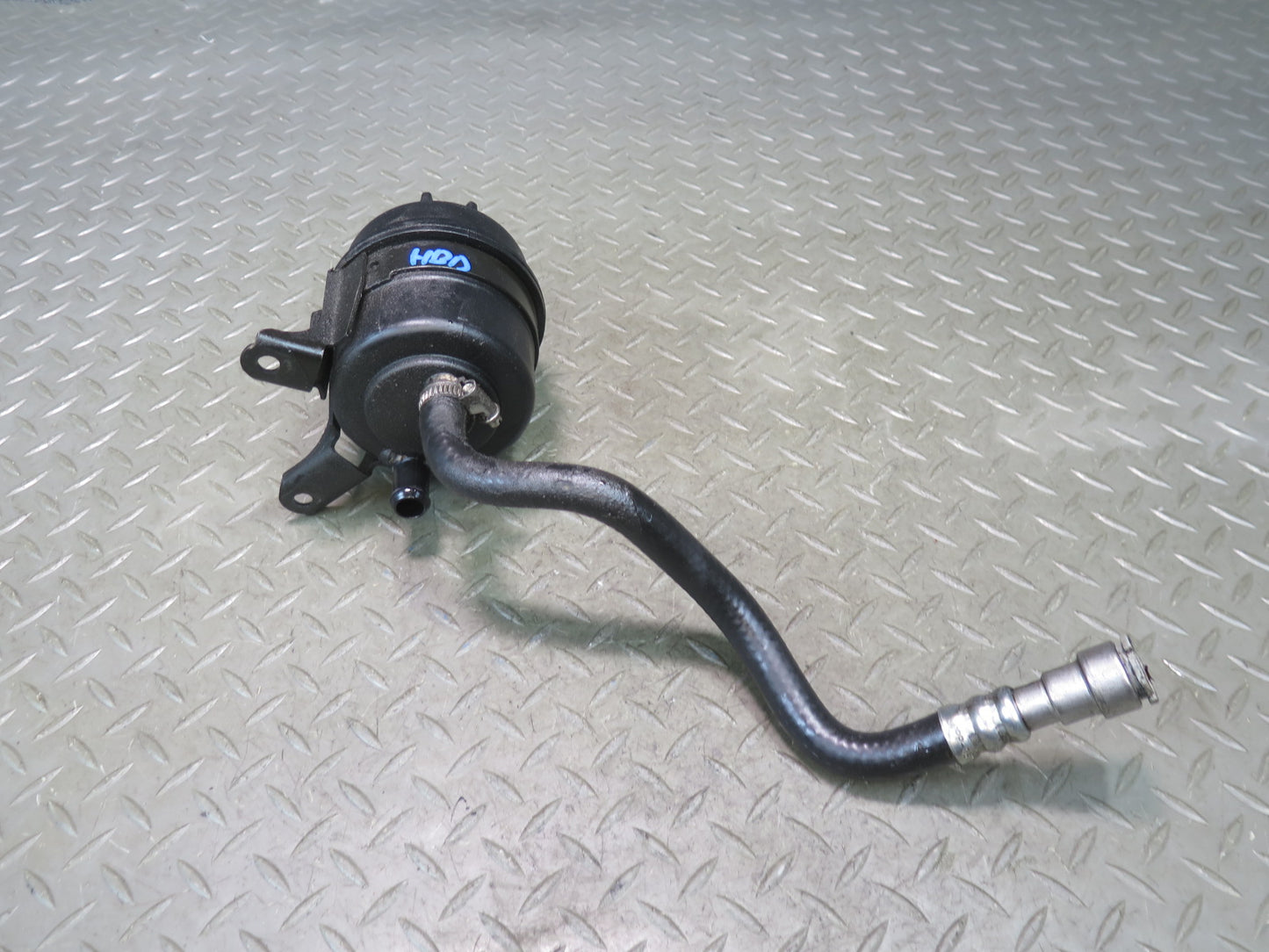 01-06 BMW E46 330Ci Power Steering Fluid Reservoir Tank w Hose OEM