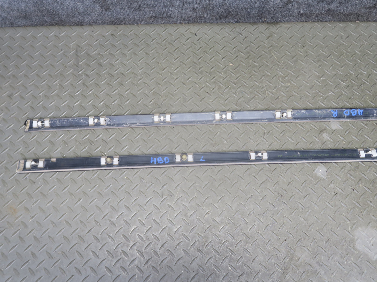 01-06 BMW E46 330Ci 2-DOOR Fender Door Rear Quarter Trim Molding Set OEM