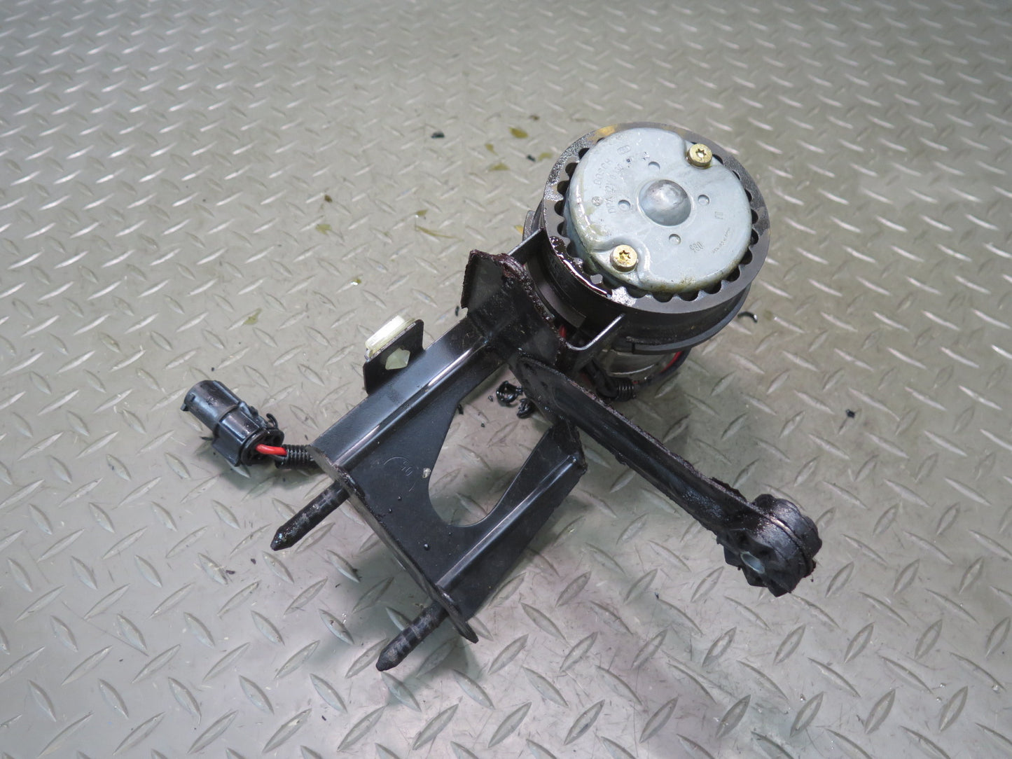 01-06 BMW E46 330Ci Brake ABS DSC Traction Control Pump OEM