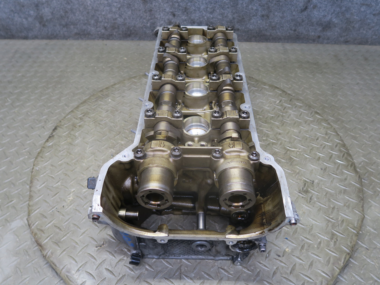 2008-2013 BMW E90 E92 E93 M3 S65 Engine Left Driver Side Cylinder Head Assembly