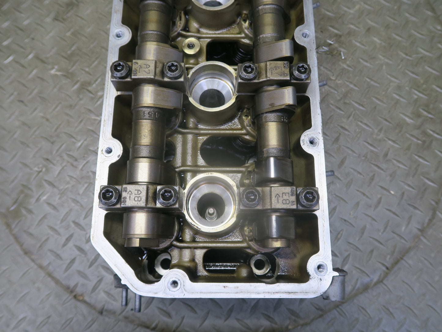 2008-2013 BMW E90 E92 E93 M3 S65 Engine Left Driver Side Cylinder Head Assembly