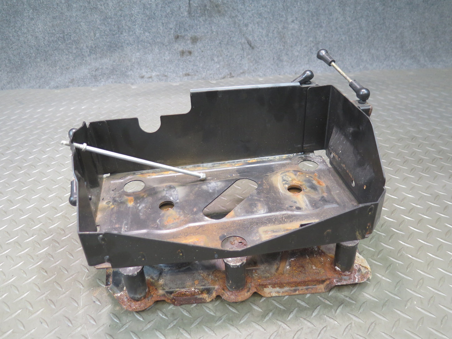 01-06 BMW E46 330Ci Convertible Battery Tray Vibration Absorber Bracket OEM
