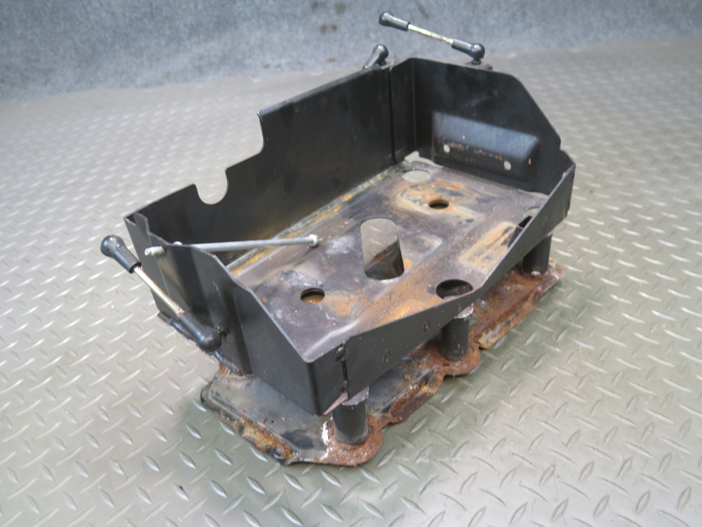 01-06 BMW E46 330Ci Convertible Battery Tray Vibration Absorber Bracket OEM