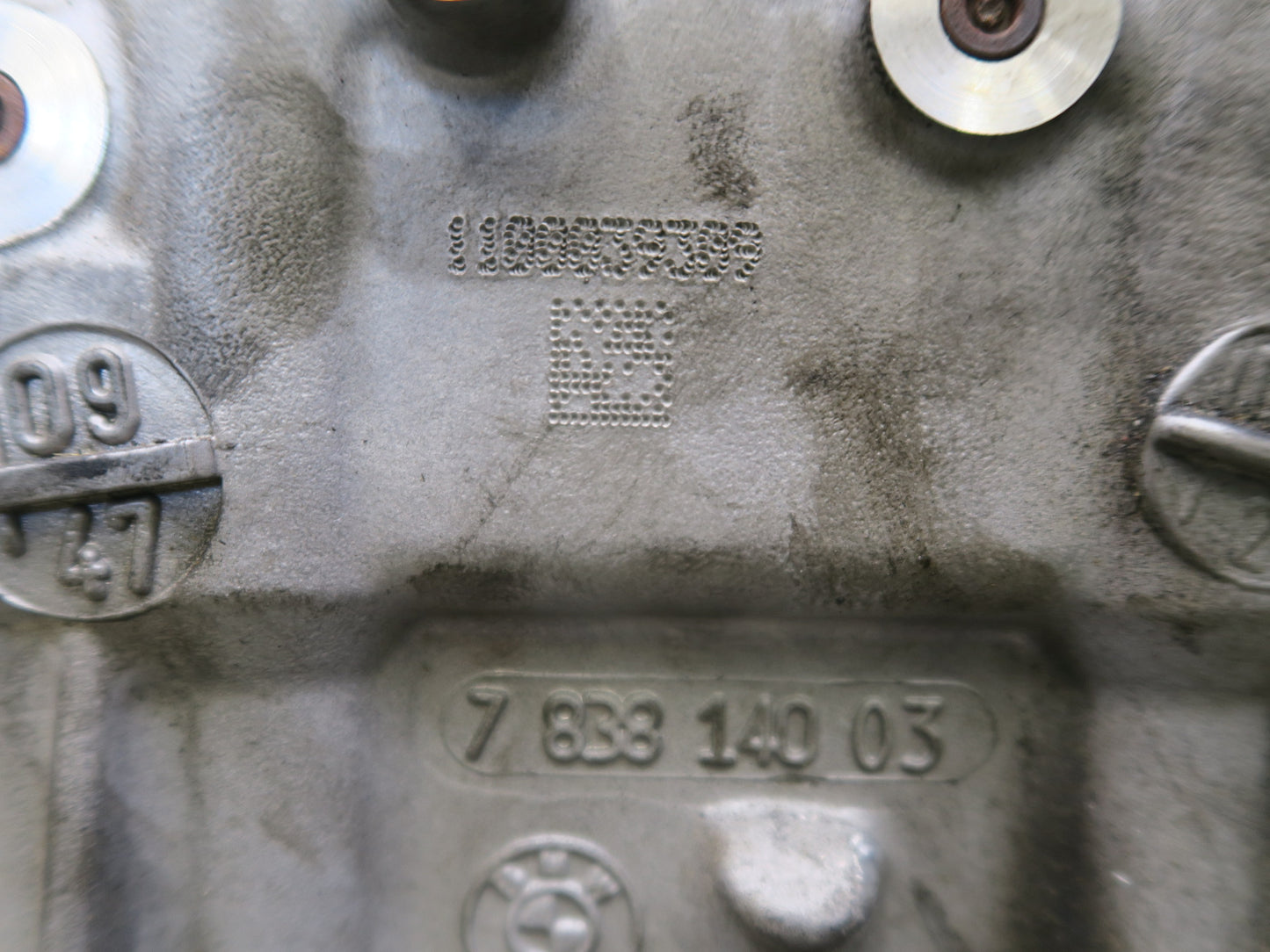 2008-2013 BMW E90 E92 E93 M3 S65 Engine Right Pass Side Cylinder Head Assembly