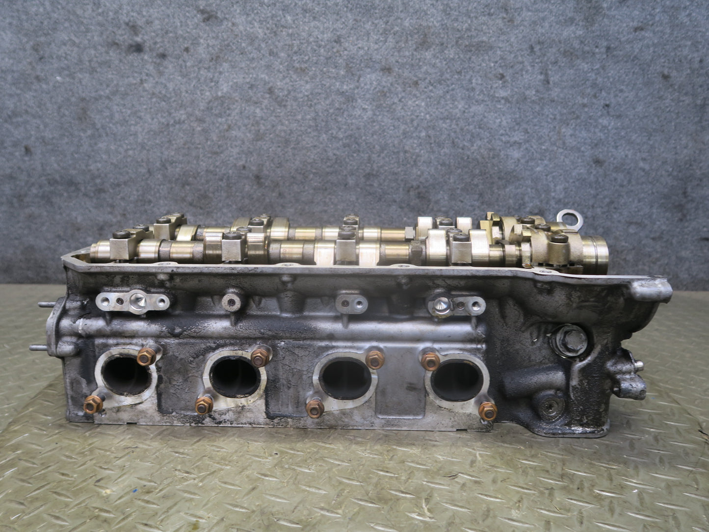 2008-2013 BMW E90 E92 E93 M3 S65 Engine Right Pass Side Cylinder Head Assembly