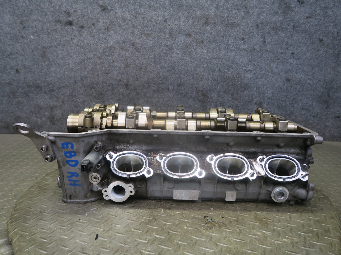2008-2013 BMW E90 E92 E93 M3 S65 Engine Right Pass Side Cylinder Head Assembly