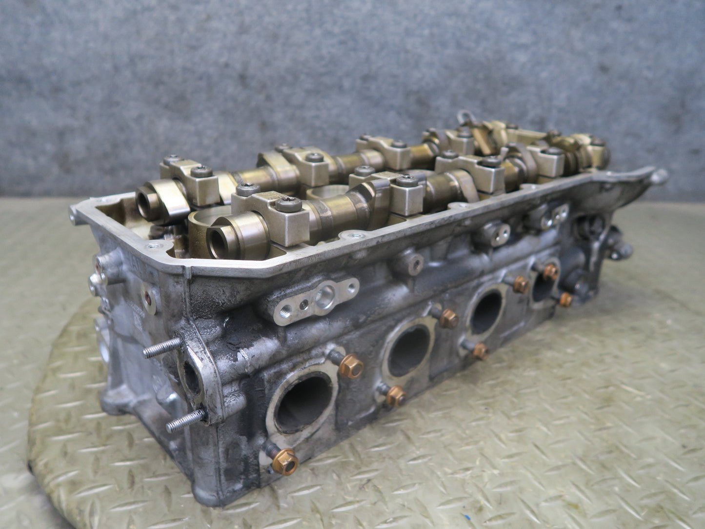 2008-2013 BMW E90 E92 E93 M3 S65 Engine Right Pass Side Cylinder Head Assembly