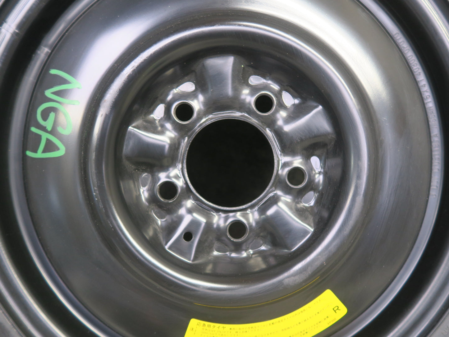 95-97 Nissan Gloria HY33 Spare Tire R16" Wheel 16x4T T125/90 40300-0P070 OEM
