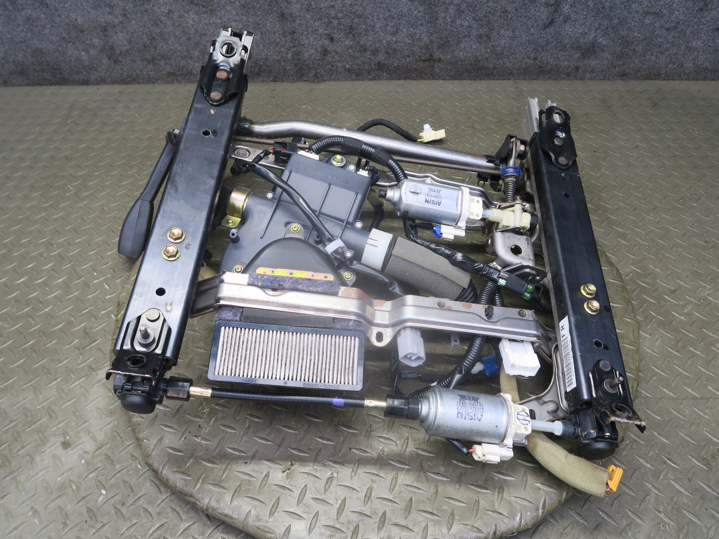 04-06 Lexus UCF30L LS430 Front Right Passenger Seat Track Rail Frame OEM