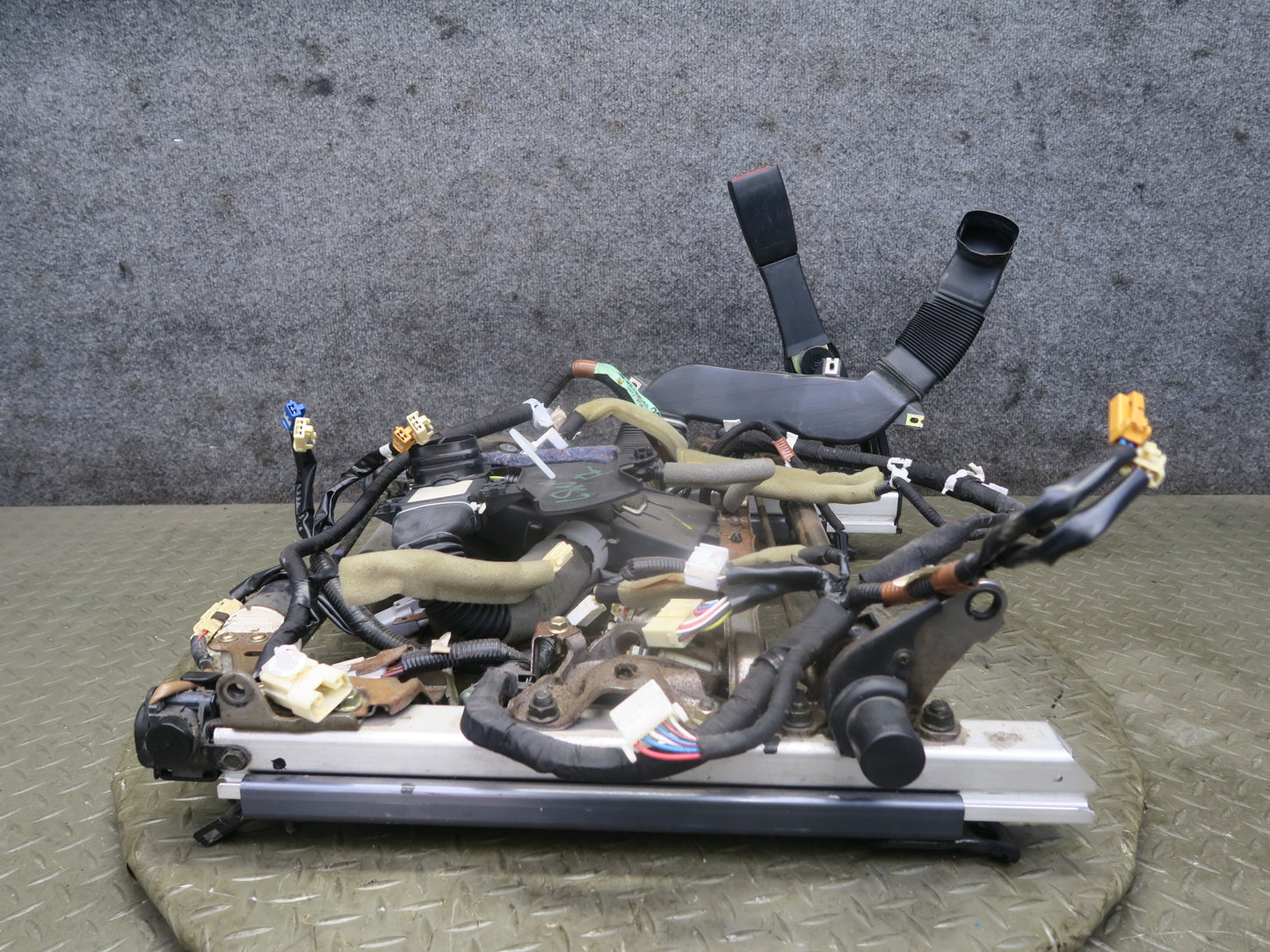 04-06 Lexus UCF30L LS430 Front Left Driver Seat Track Rail Frame OEM