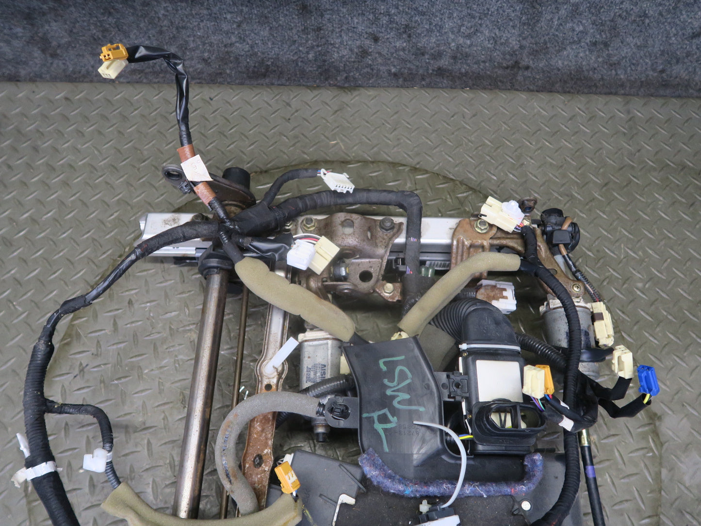 04-06 Lexus UCF30L LS430 Front Left Driver Seat Track Rail Frame OEM