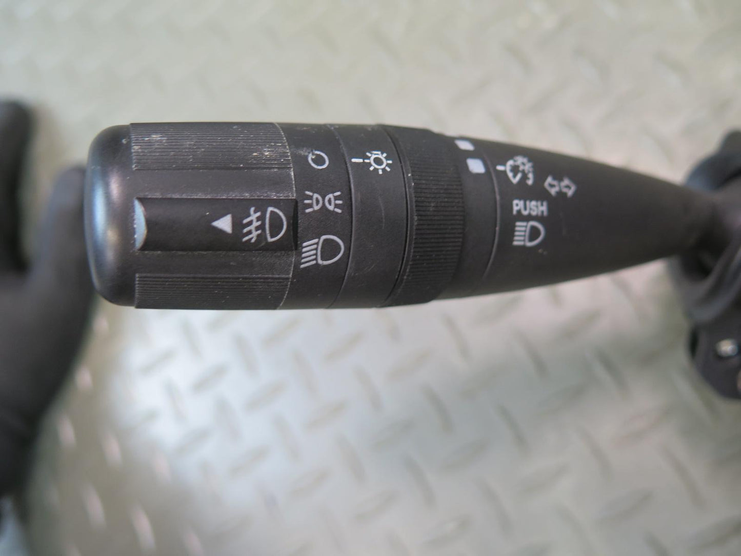 07-10 Jeep Wrangler JK Steering Column Turn Signal Wiper Multi Switch OEM