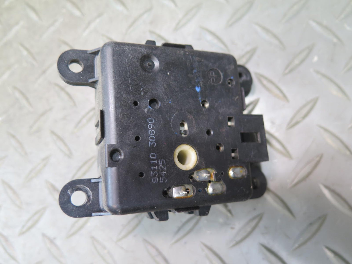 95-97 Nissan Gloria HY33 VIP A/C Heater Flap Actuator Motor Set of 5 OEM