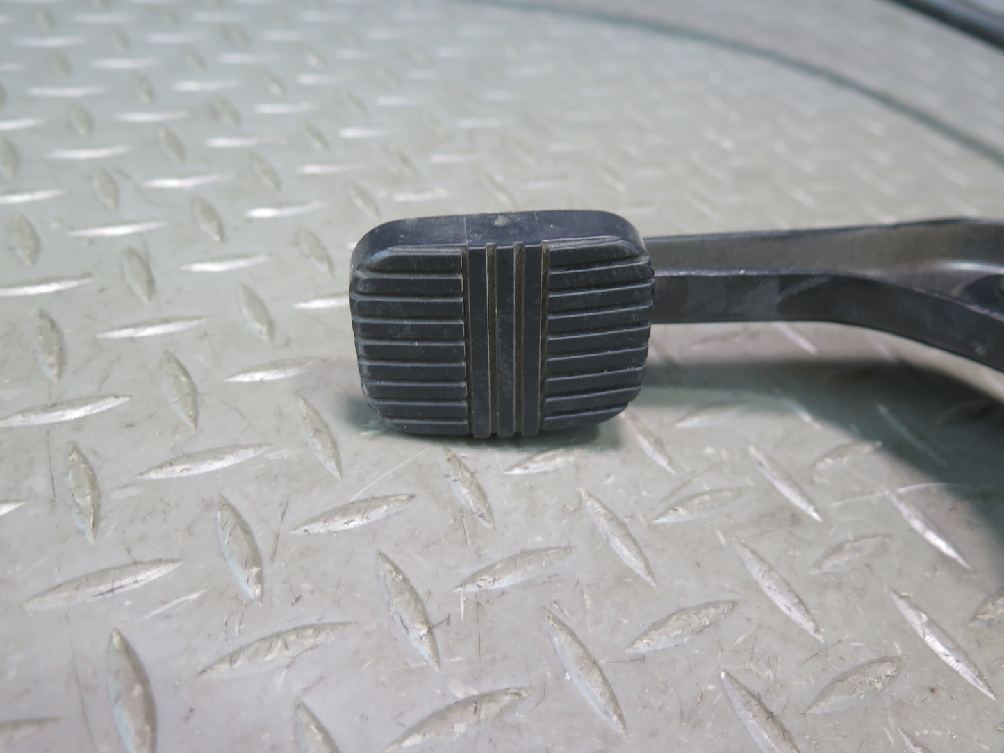 95-97 Nissan Gloria HY33 Emergency Parking Brake Pedal w Handle & Cable OEM