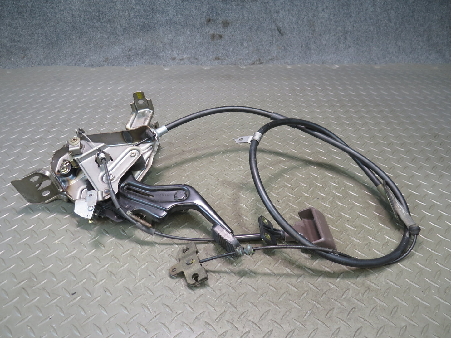 95-97 Nissan Gloria HY33 Emergency Parking Brake Pedal w Handle & Cable OEM