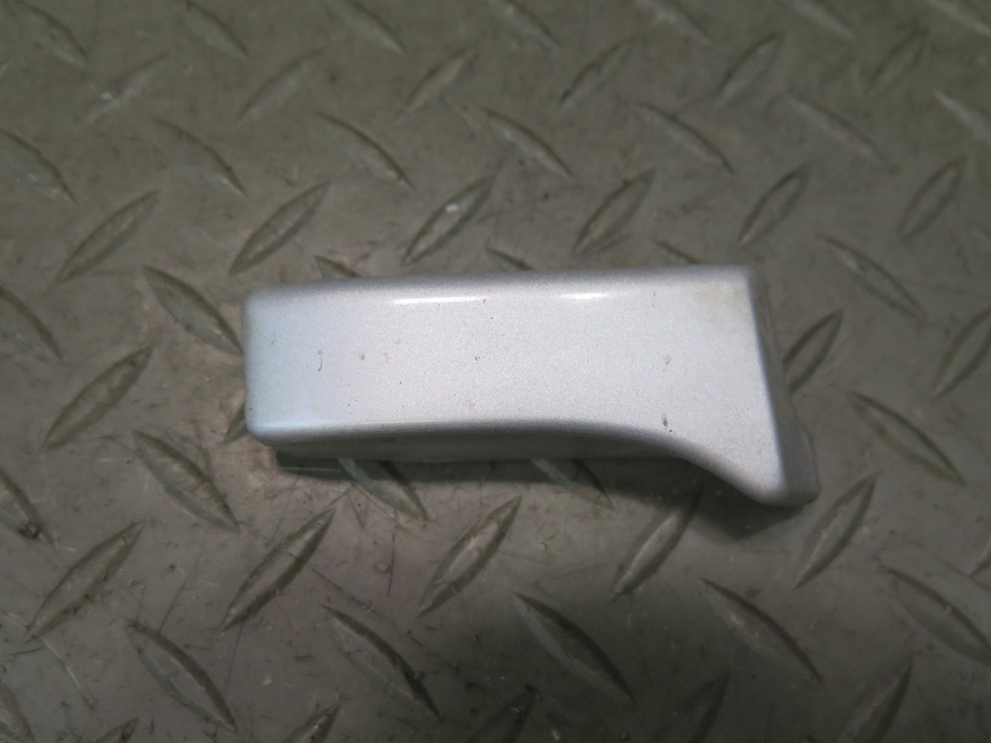 95-97 Nissan Gloria HY33 Rear Left & Right Fender Molding Silver Set OEM