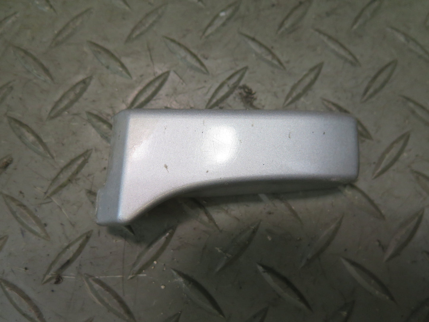 95-97 Nissan Gloria HY33 Rear Left & Right Fender Molding Silver Set OEM