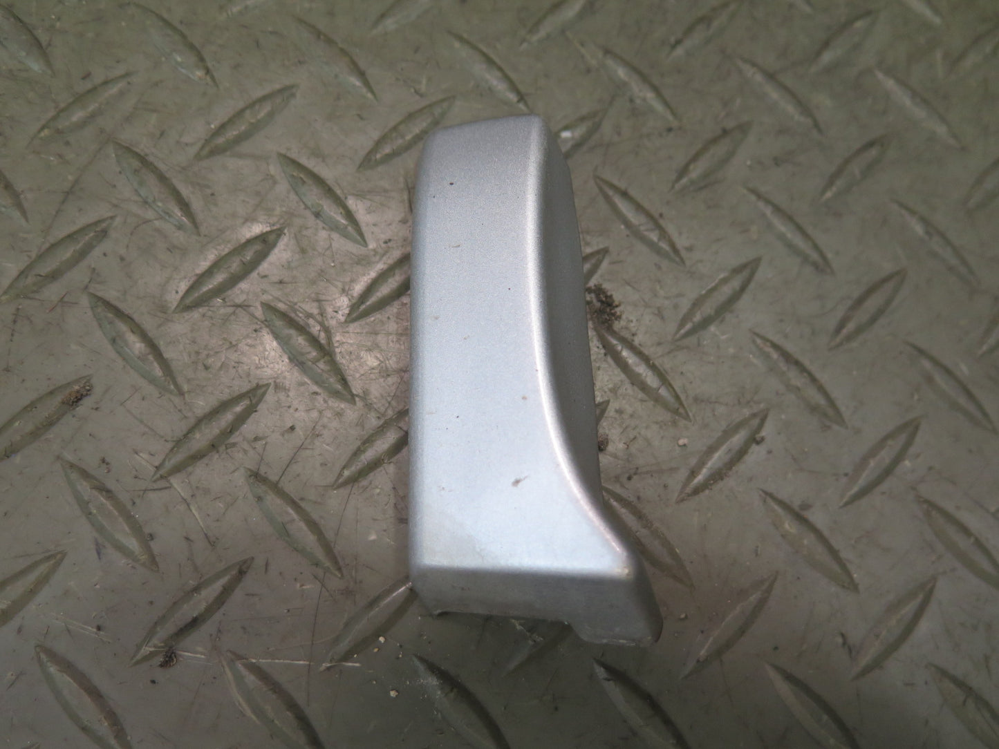 95-97 Nissan Gloria HY33 Rear Left & Right Fender Molding Silver Set OEM