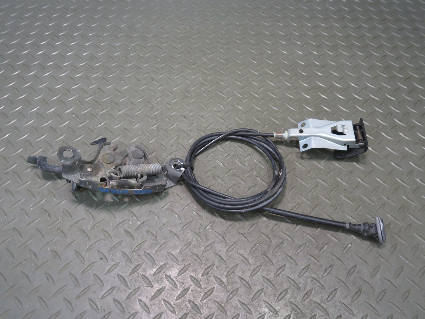 95-97 Nissan Gloria HY33 Front Hood Lock Latch w Cable & Release Handle OEM