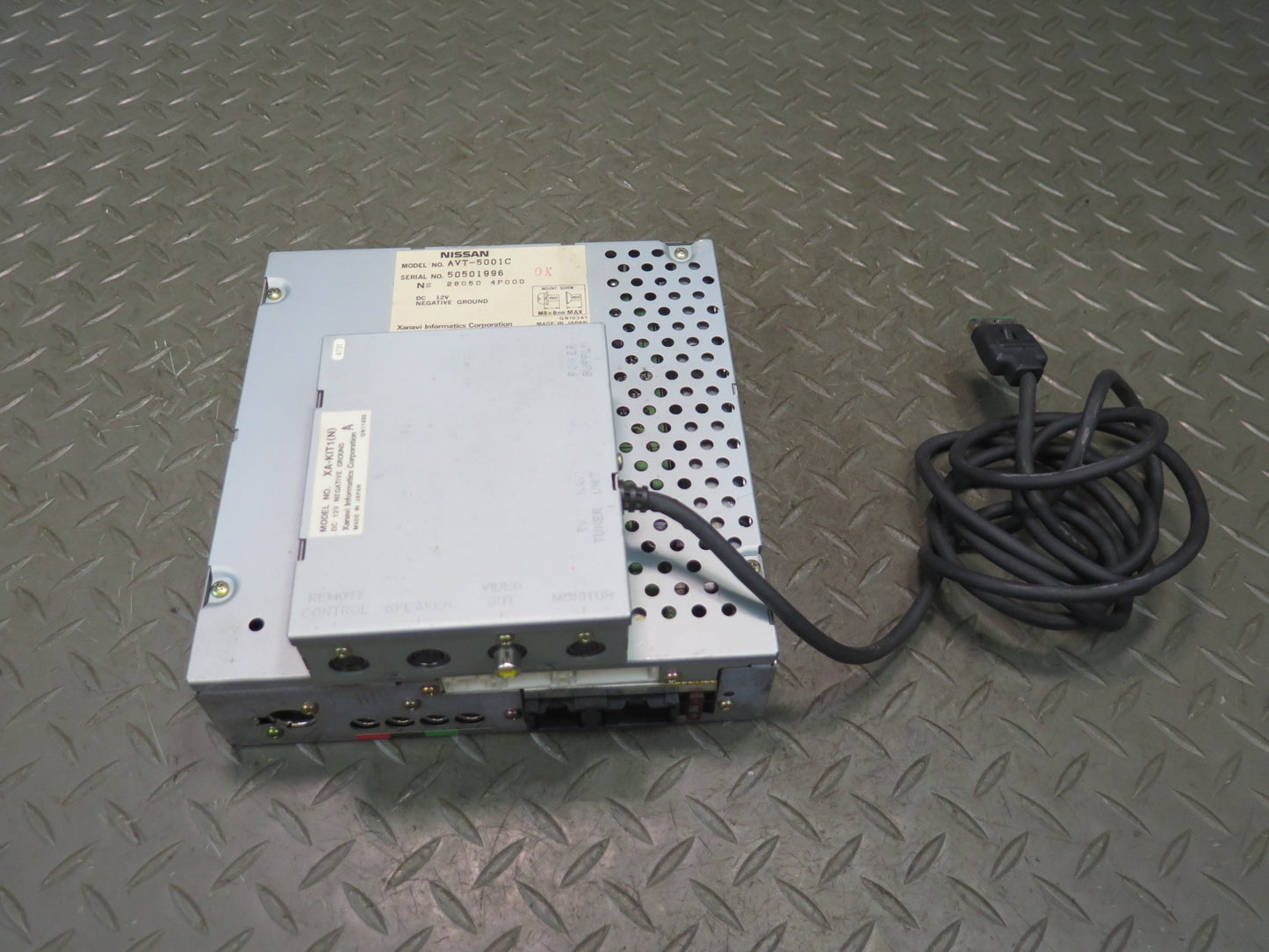 95-97 Nissan Gloria Cedric HY33 TV Tuner Assembly OEM