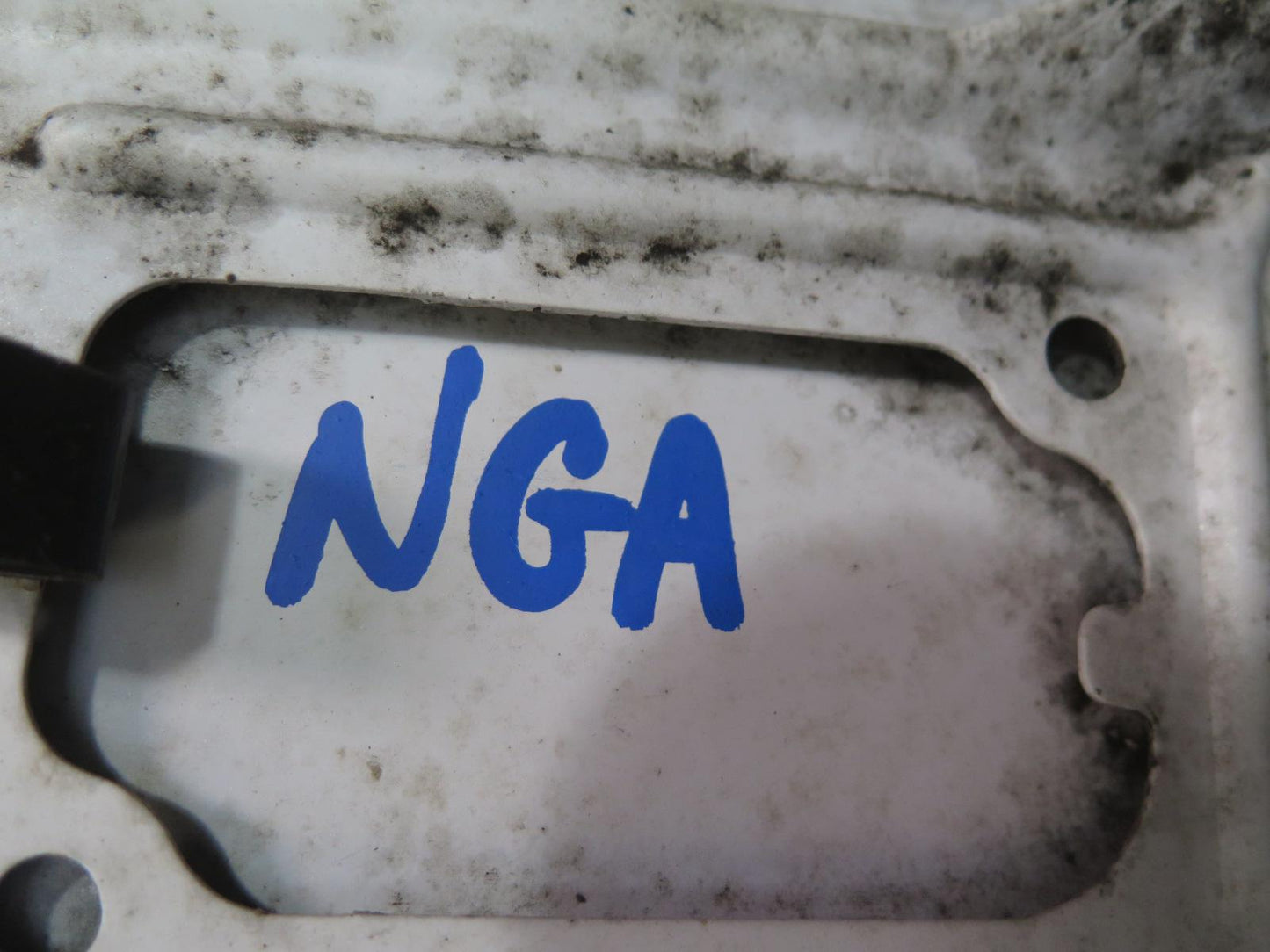95-97 Nissan Gloria Cedric HY33 Fuel Door Lid Cover White OEM