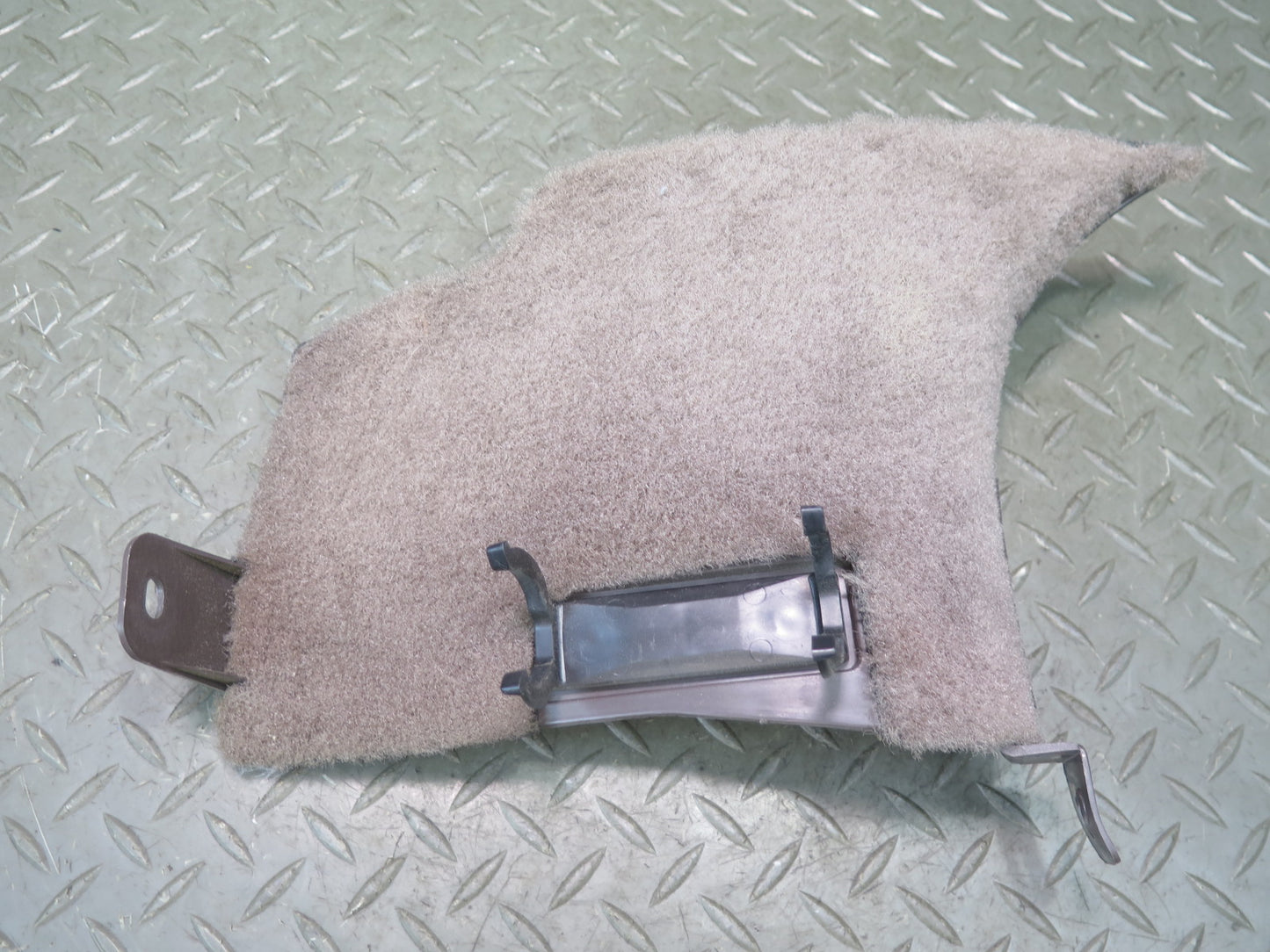 95-97 Nissan Gloria HY33 Set of 2 Front Left & Right Side Kick Trim Cover OEM
