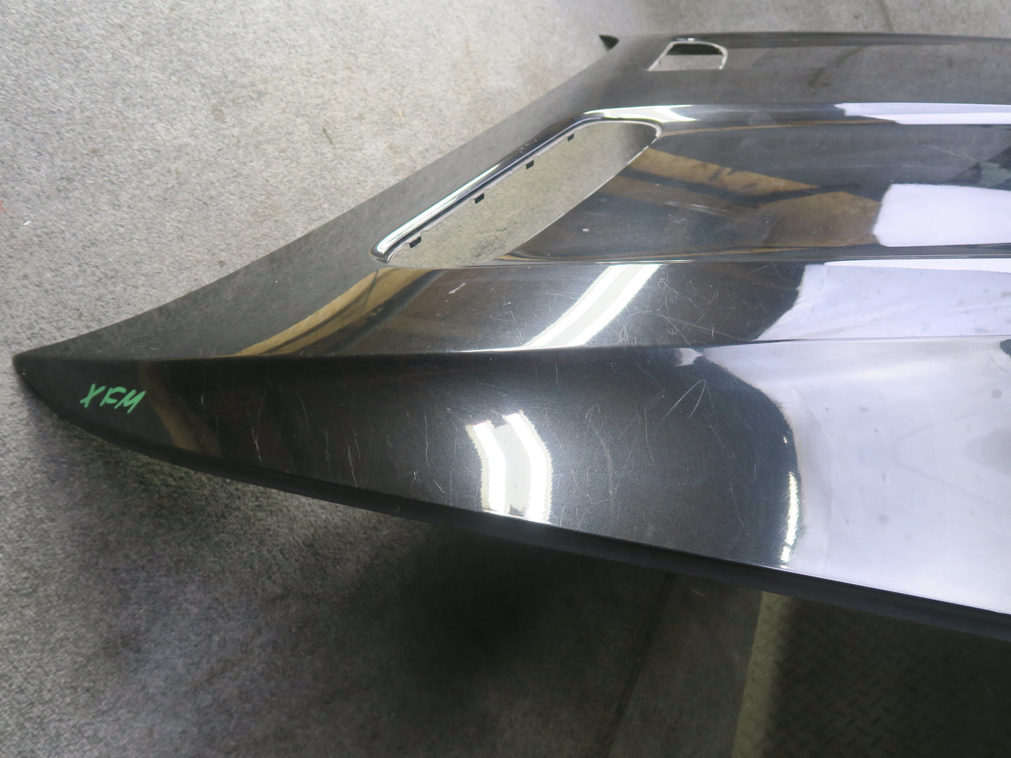 04-06 BMW E53 X5 Front Hood Bonnet Shell Panel Black OEM