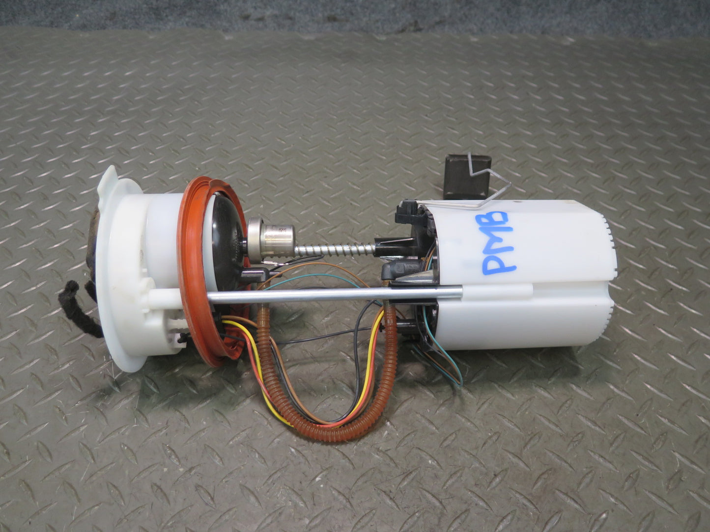 2015-2018 Porsche Macan Fuel Pump Level Sensor Assembly
