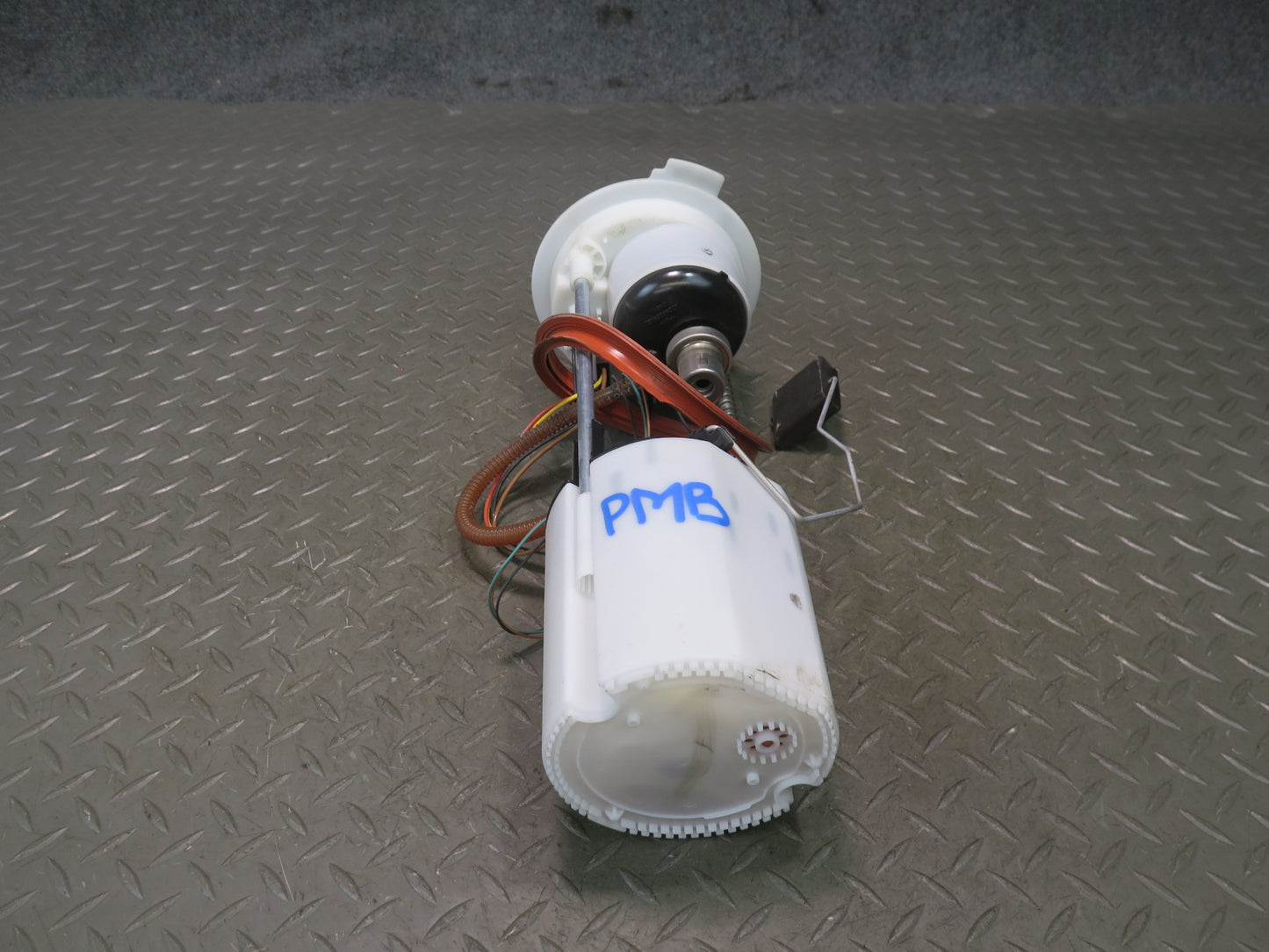 2015-2018 Porsche Macan Fuel Pump Level Sensor Assembly